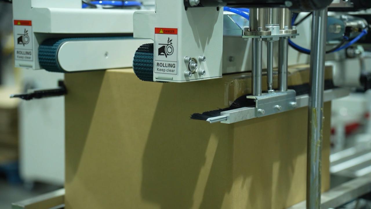 12 Kutuları otomatik olarak m&uuml;h&uuml;rleyin